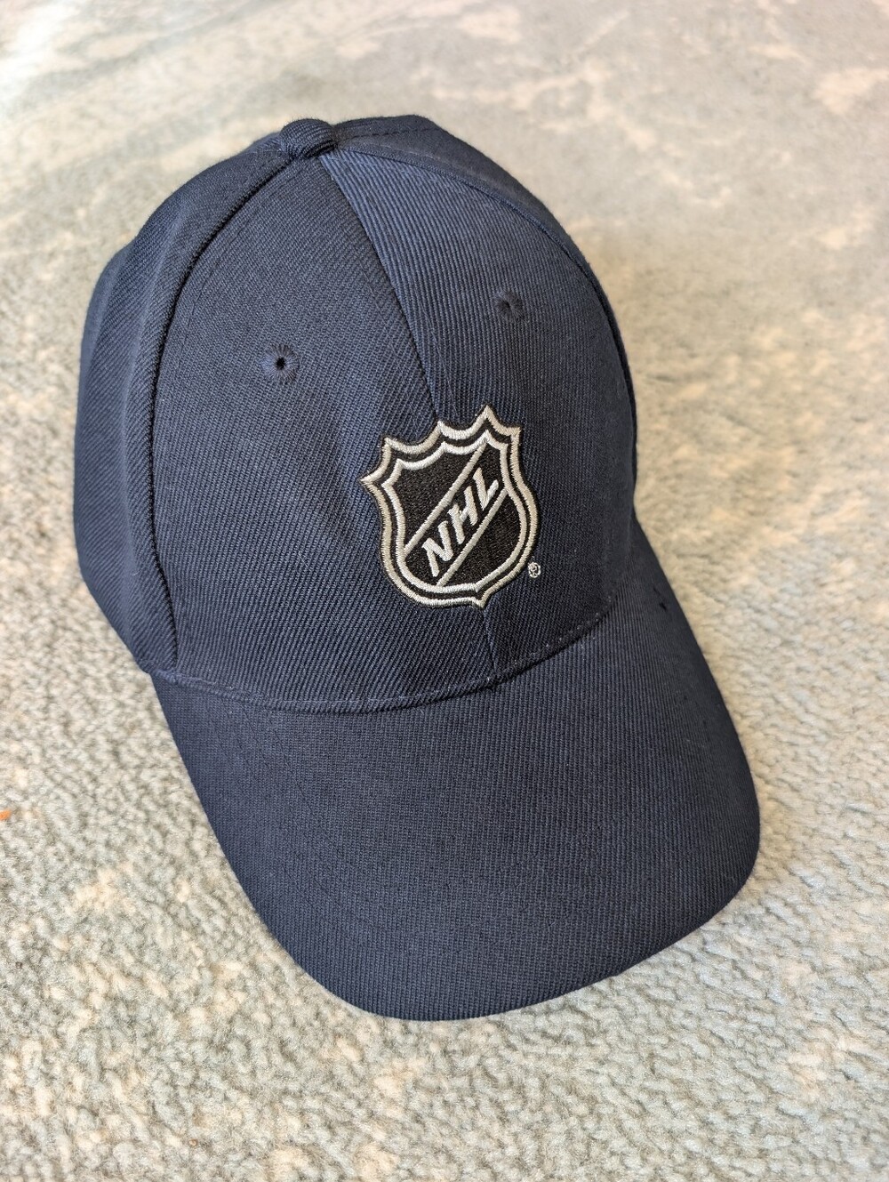 NHL Embroidered Logo Men’s Baseball Cap - Navy